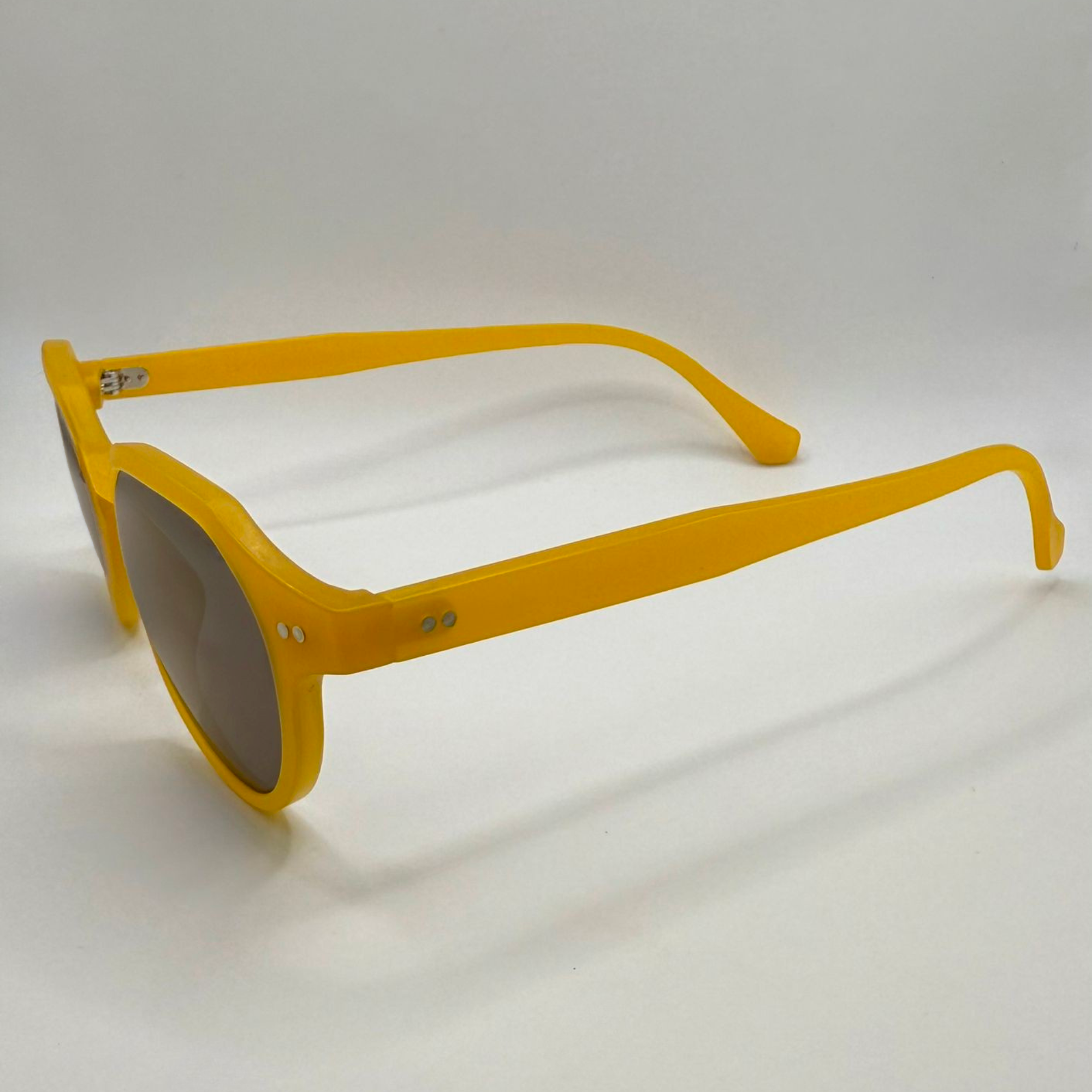 jaune genet eio coté BRUN