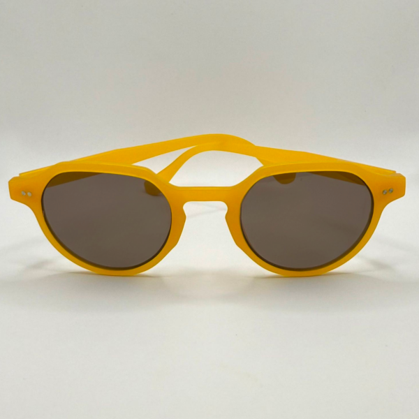 jaune genet eio face BRUN