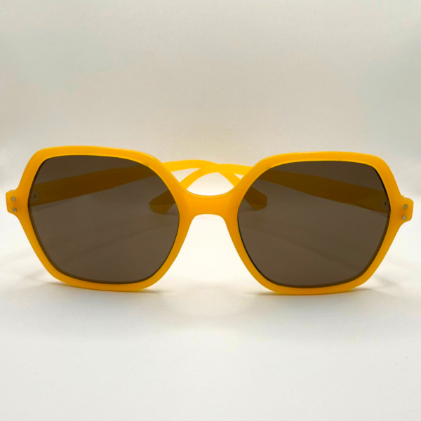 jaune-genet-eio-face-brun