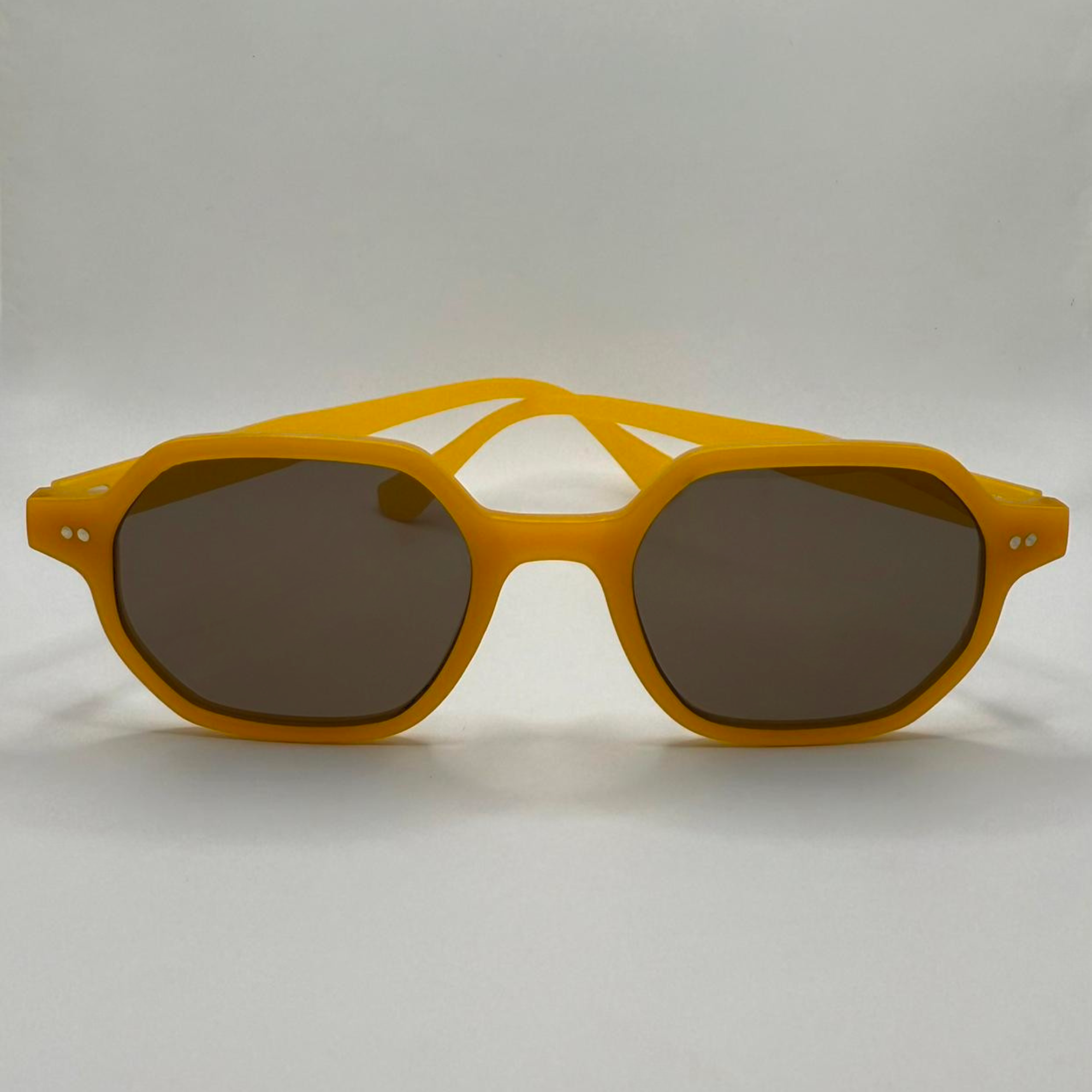 jaune-genet-eio-face-brun_