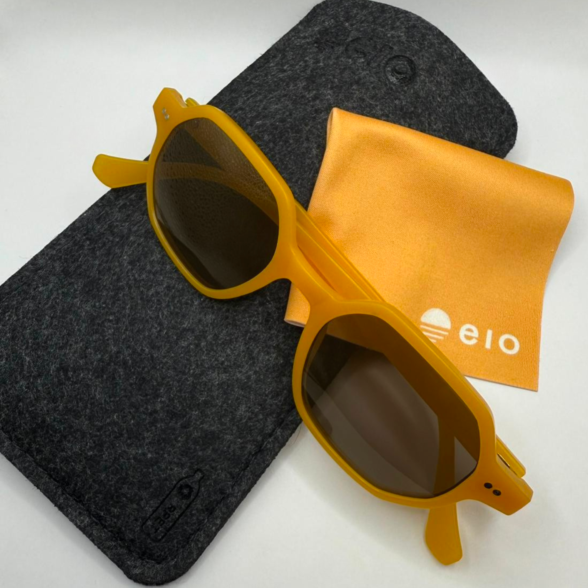 jaune-genet-eio-lingette-brun