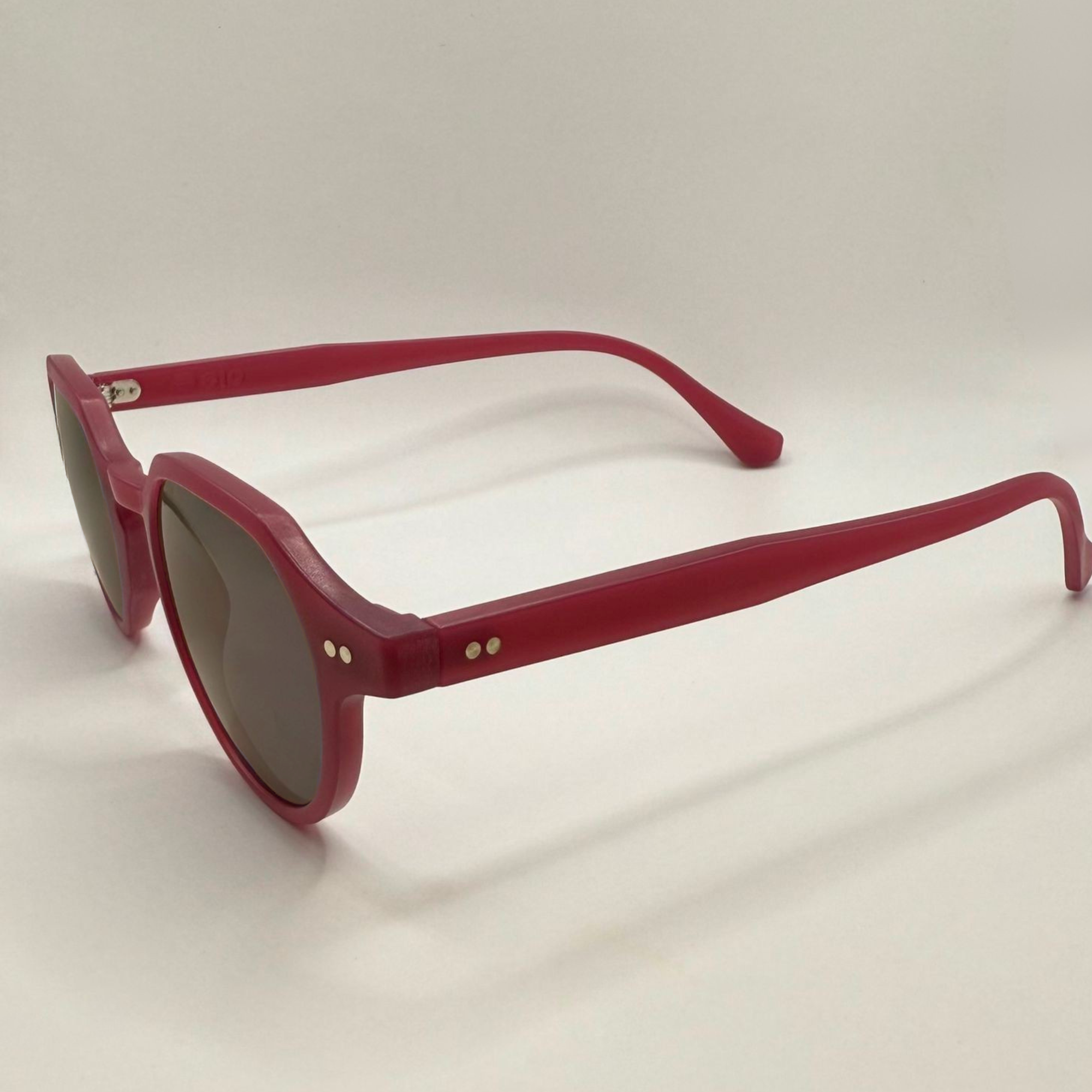 rose bruyère eio coté BRUN