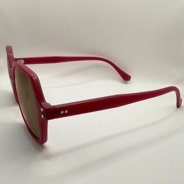 rose-bruyère-eio-coté-brun