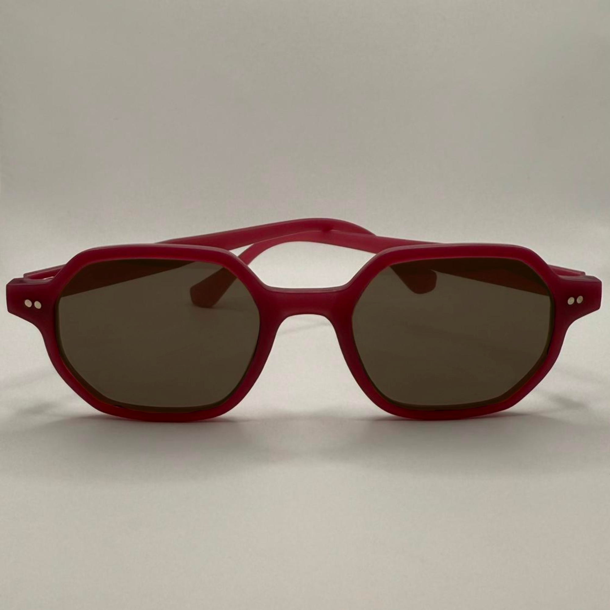 rose-bruyère-eio-face-brun