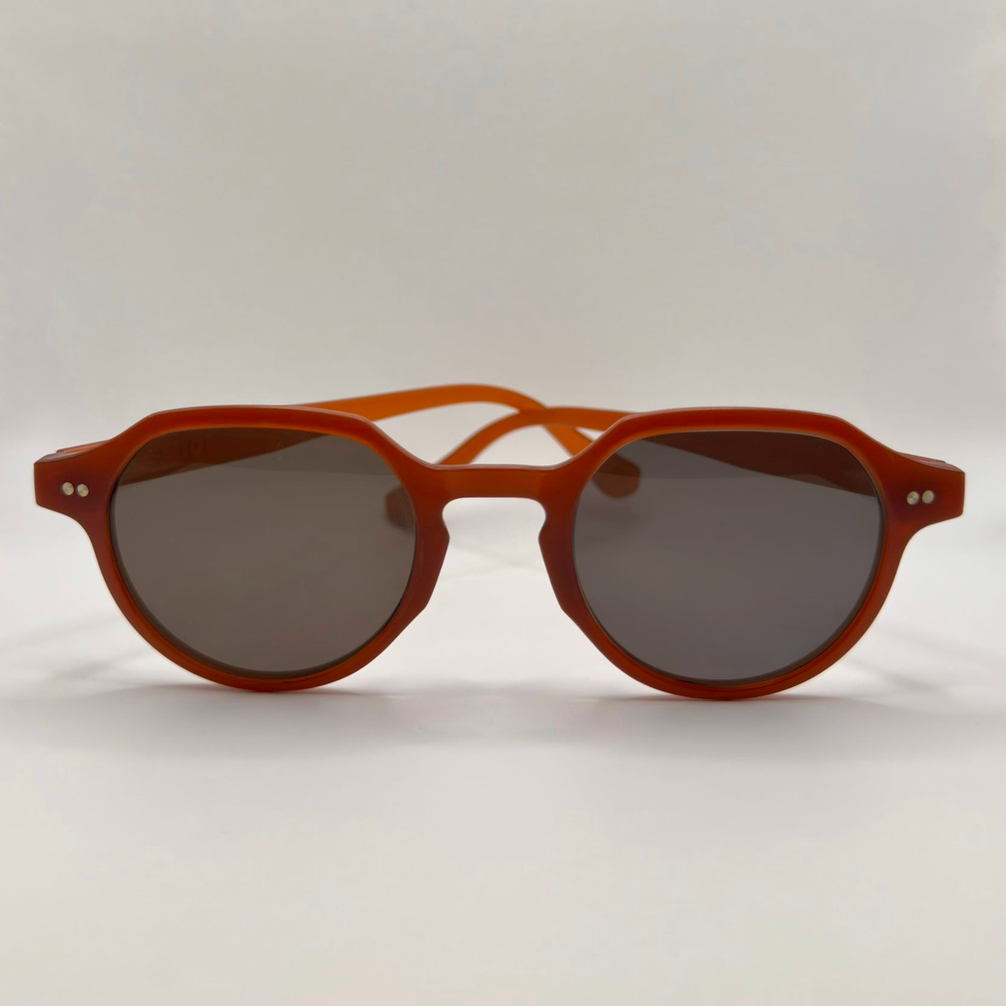 sienne eio face BRUN