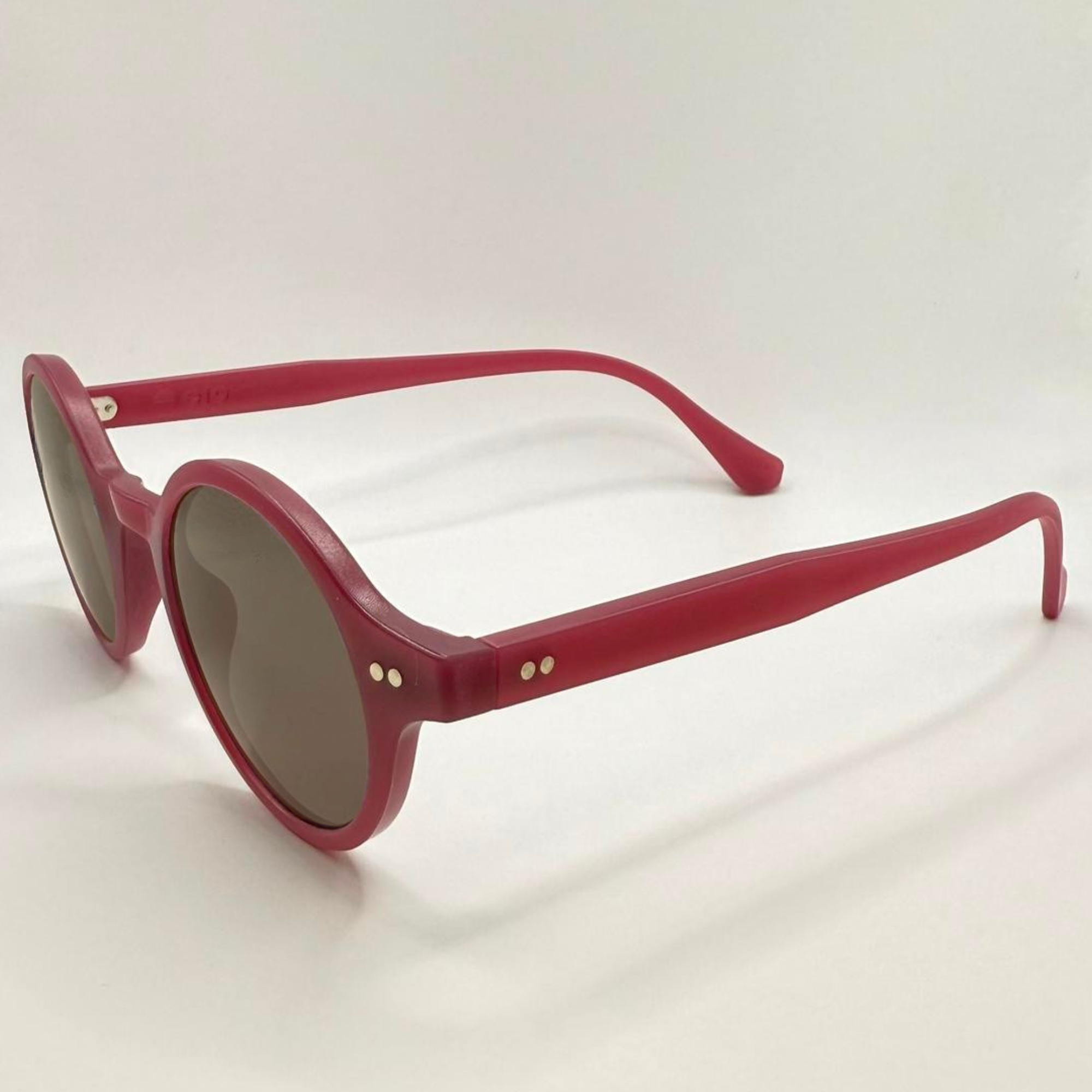 rose-bruyère-eio-côté-BRUN